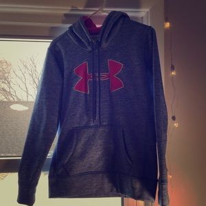 Under Armour sweatshirt